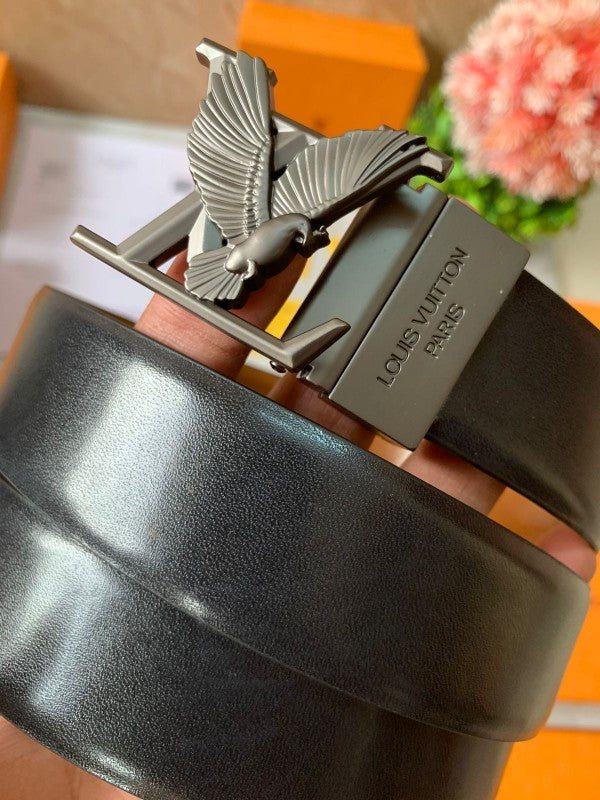 Louis Vuitton Gray Leather Quality Revesible Belt