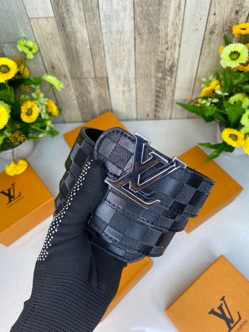loius vuitto n full black premium quality belt