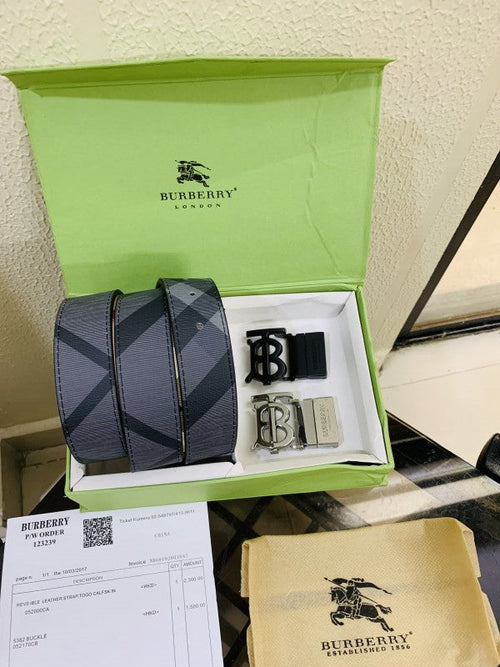 Burbarry printed premium quality belt wallet