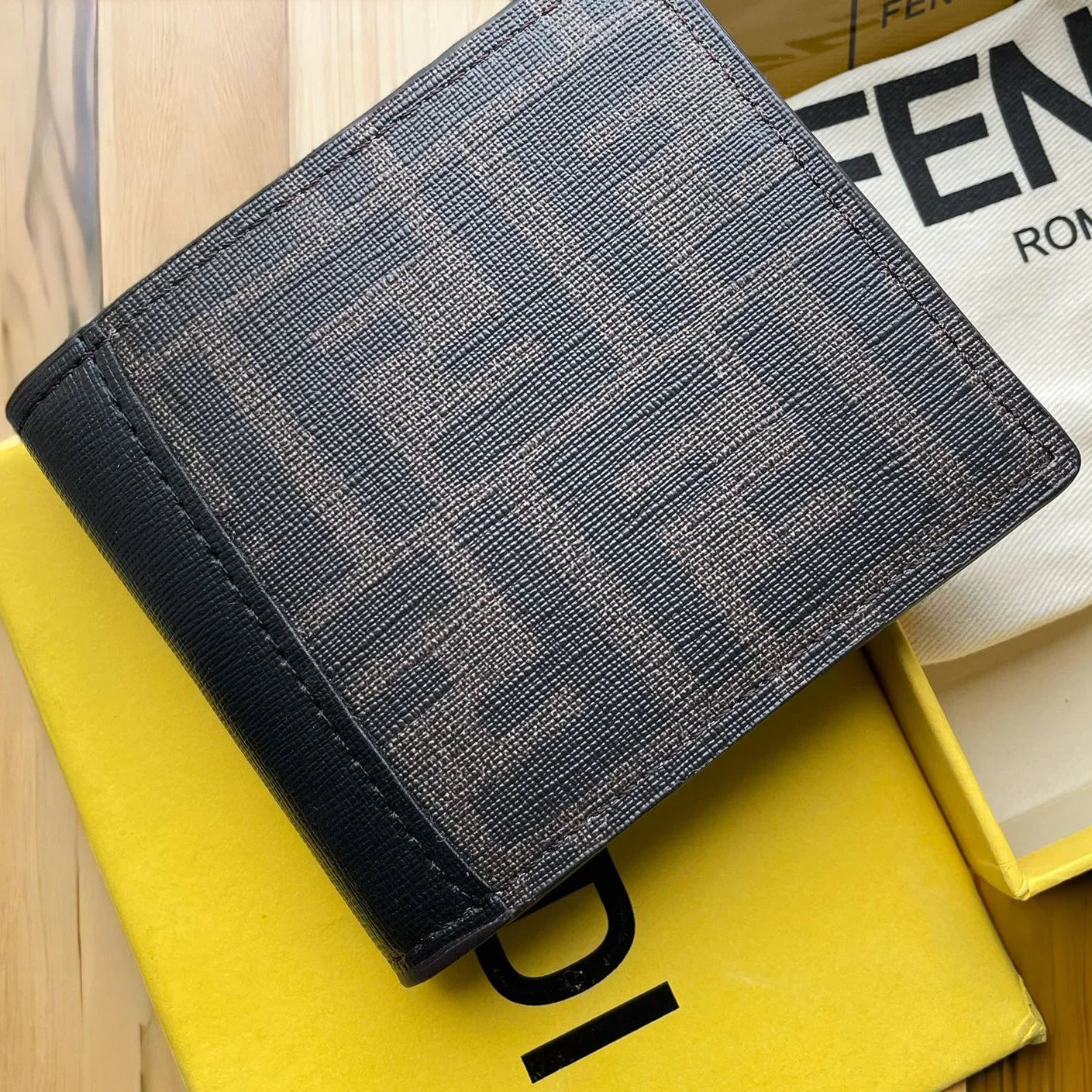 Fendii Leather Heavy quality multi color Fancy look wallet