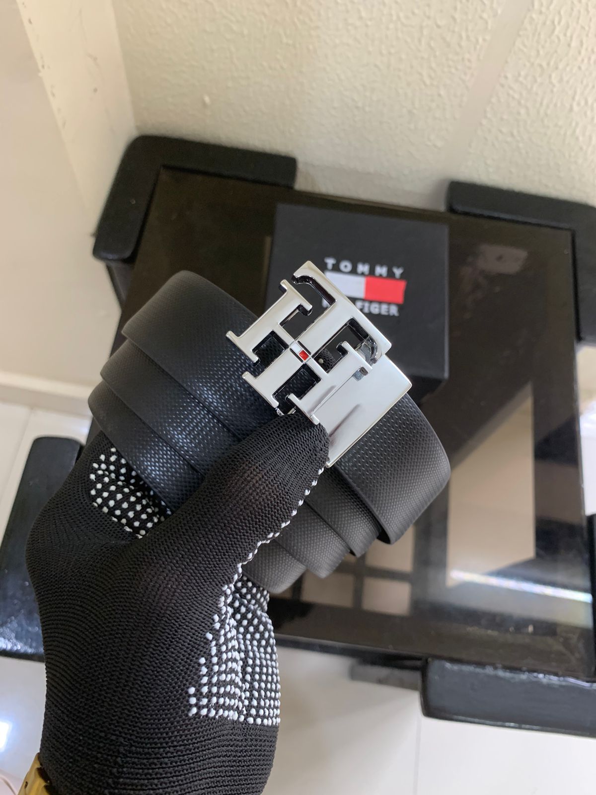 tommy hillfeger premium quality belt