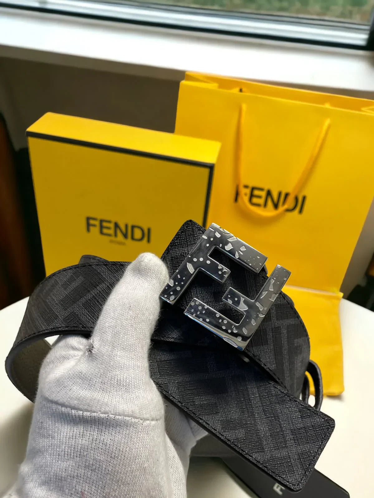 FF Logo Reversible Leather Belt word